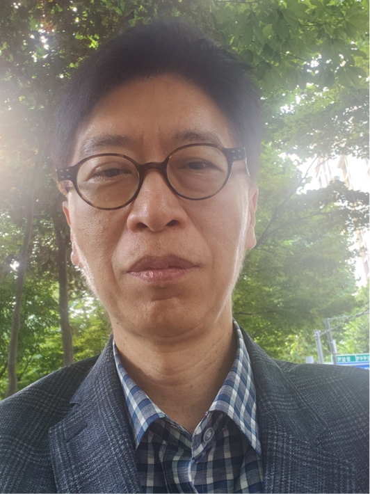 정동희가 생각하는 ‘대한민국과 글로벌 측면에 동시에 벌어지는 도넛츠 현상’ 심화 Deepening of the ‘Doughnut Phenomenon’ Unfolding Simultaneously in South Korea and Globally: Perspective of Zheng Dong-hee