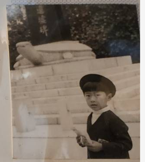정치 선배들에게 보내는 정동희 편지 (=한국 정계 개편에 앞서서 보내는 예비 초청장) A Letter from Zheng, Donghee to Political Predecessors: A Preliminary Invitation Ahead of the Restructuring of South Korea’s Political Landscape